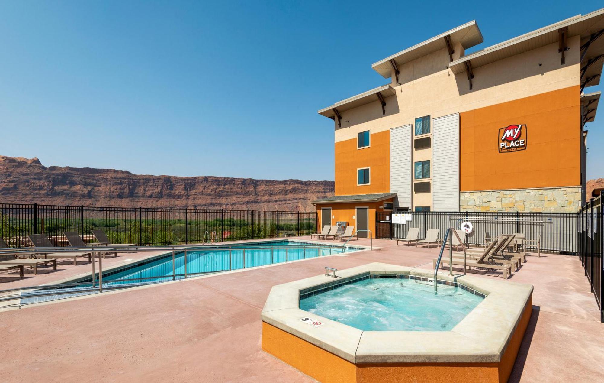 My Place Hotel-Moab, Ut Luaran gambar